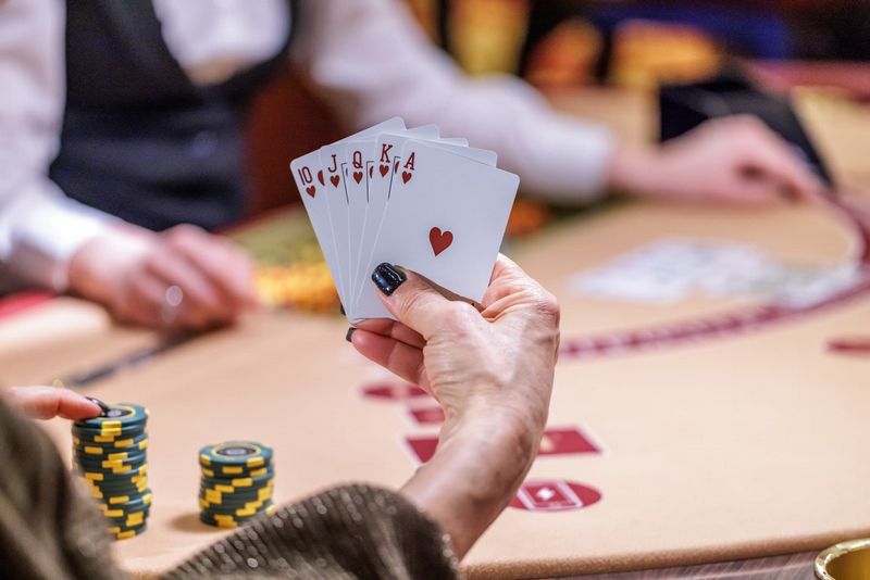 Законни ли са онлайн хазартните заведения в България?